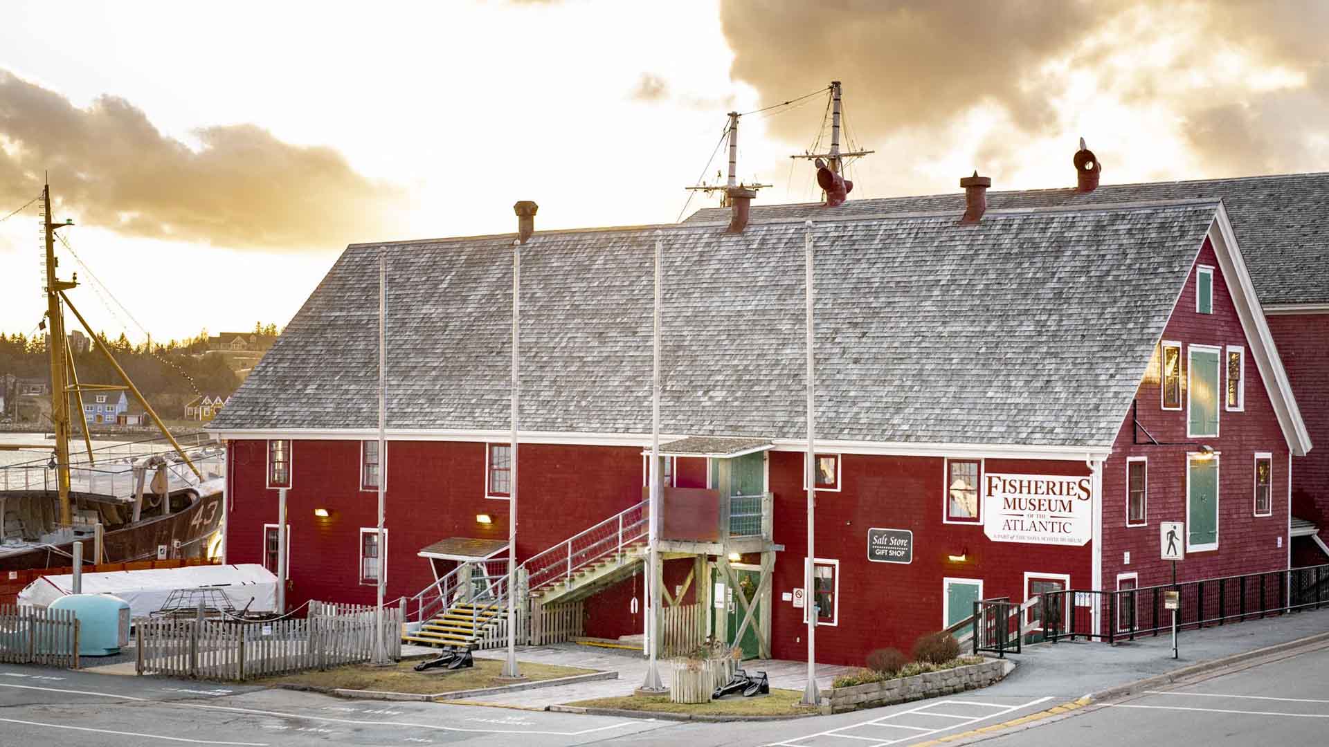 Lunenburg Fish  Queens new life in Canada