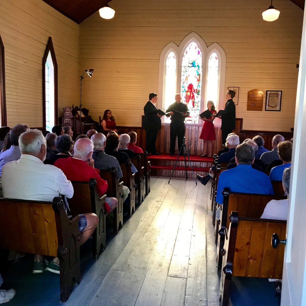 A full crowd at the Musique Royale Concert at Memory Lane in Nova Scotia