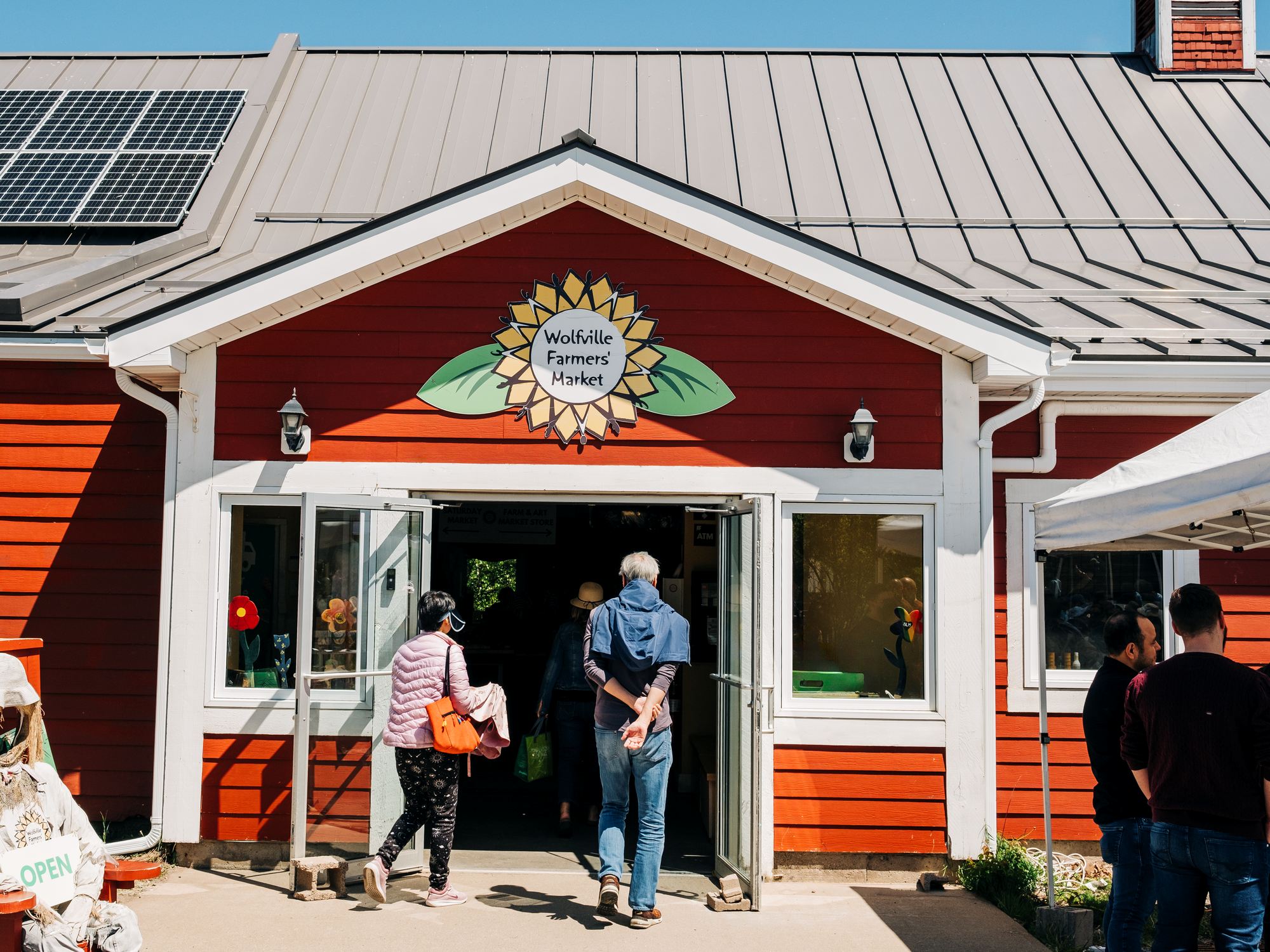Wolfville Farmers' Market entrance