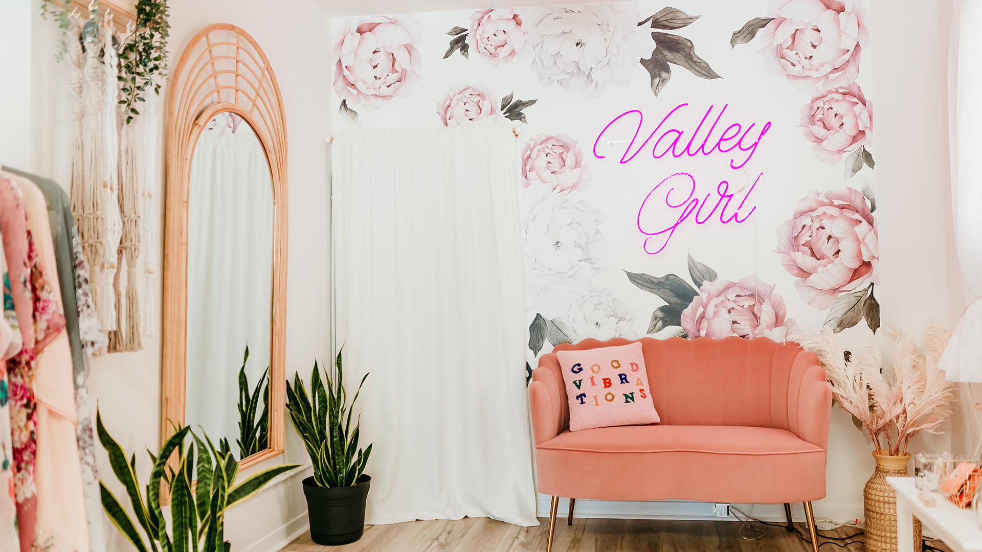Valley Girl Boutique
