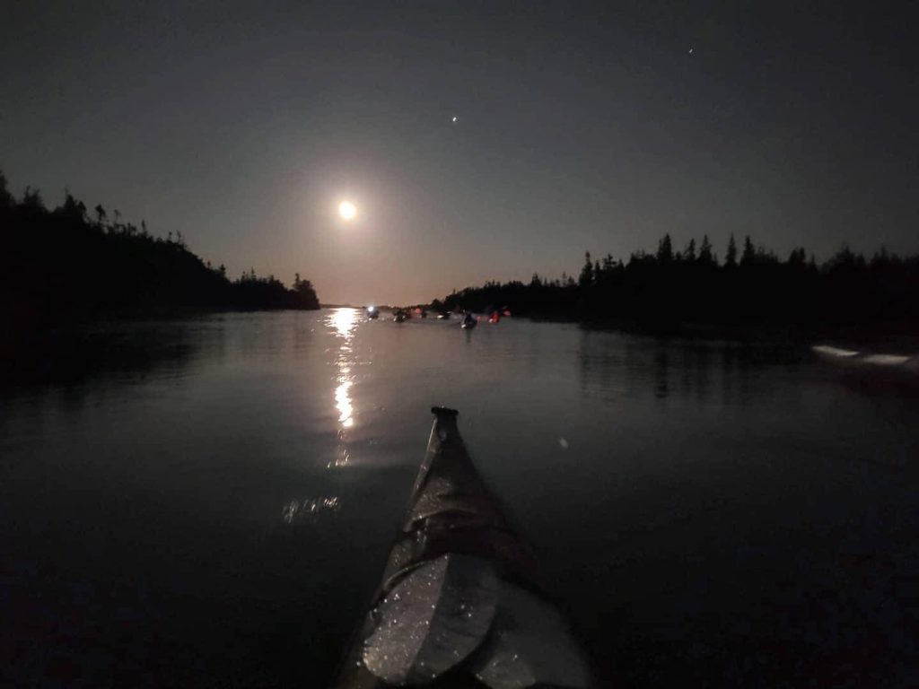 Full Moon Paddle