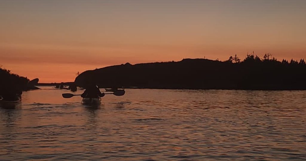 Full Moon Paddle
