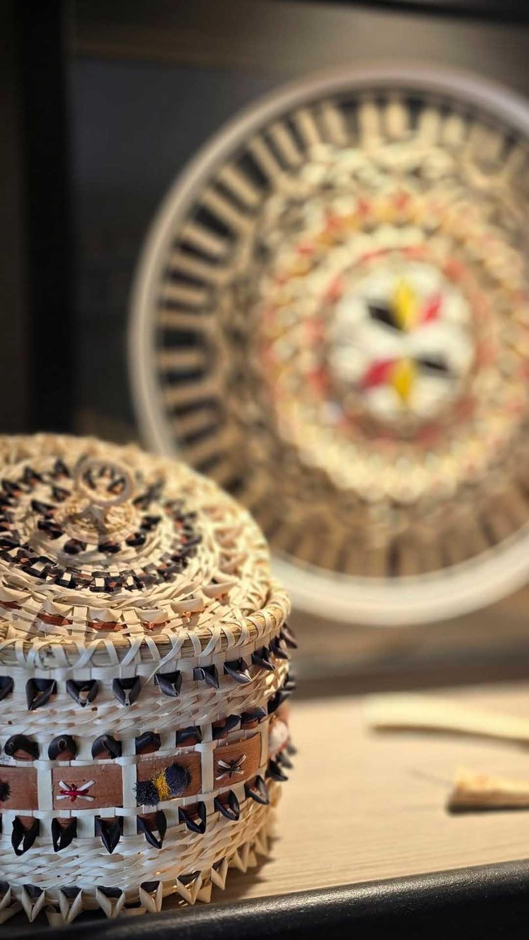 Amkwesowa’q Kisitu’titl – We’koqma’q Cultural Shop