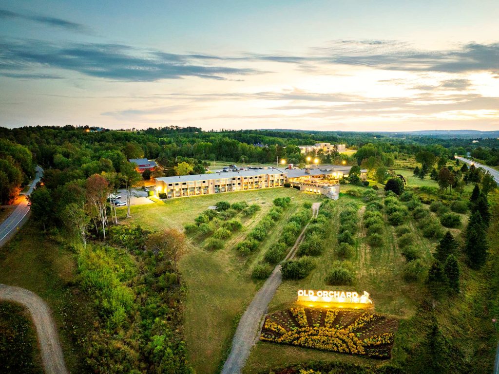 Pamper & Dine at Old Orchard Inn
