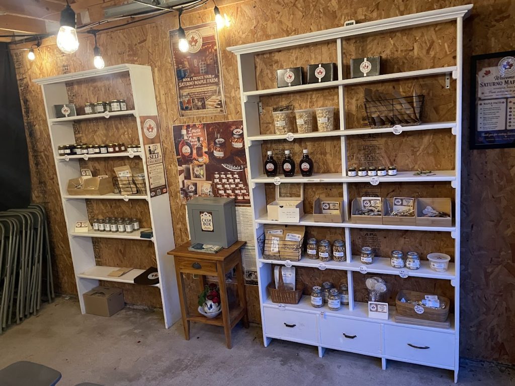 Private Maple Farm Tour: From Tree to Bottle