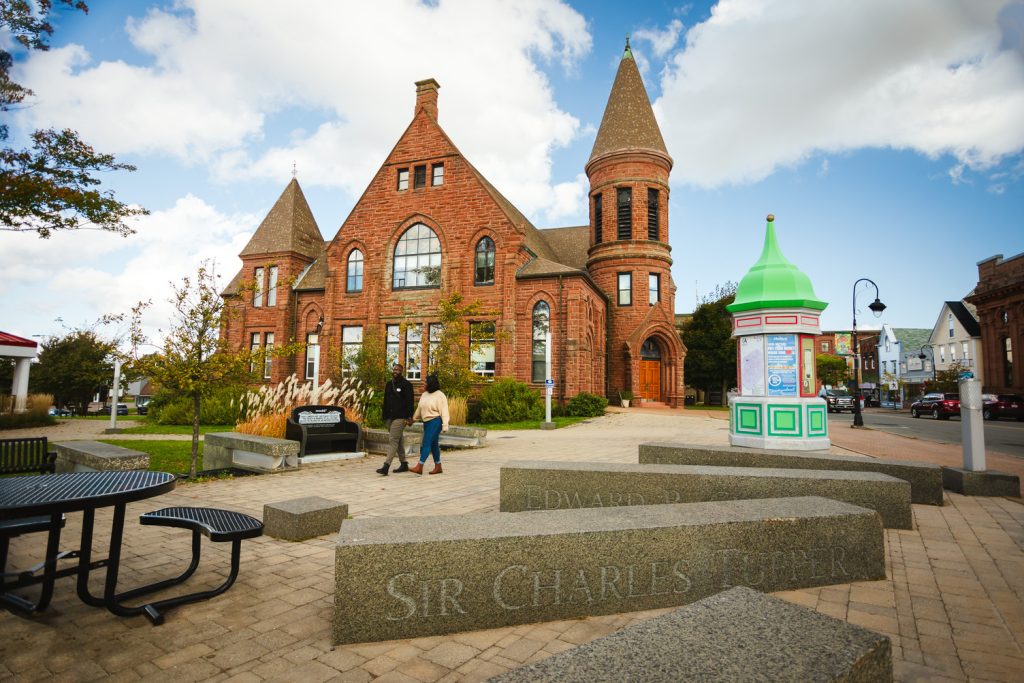 Nova Scotia Fibre Arts Festival: Five Days of Creativity & Inspiration