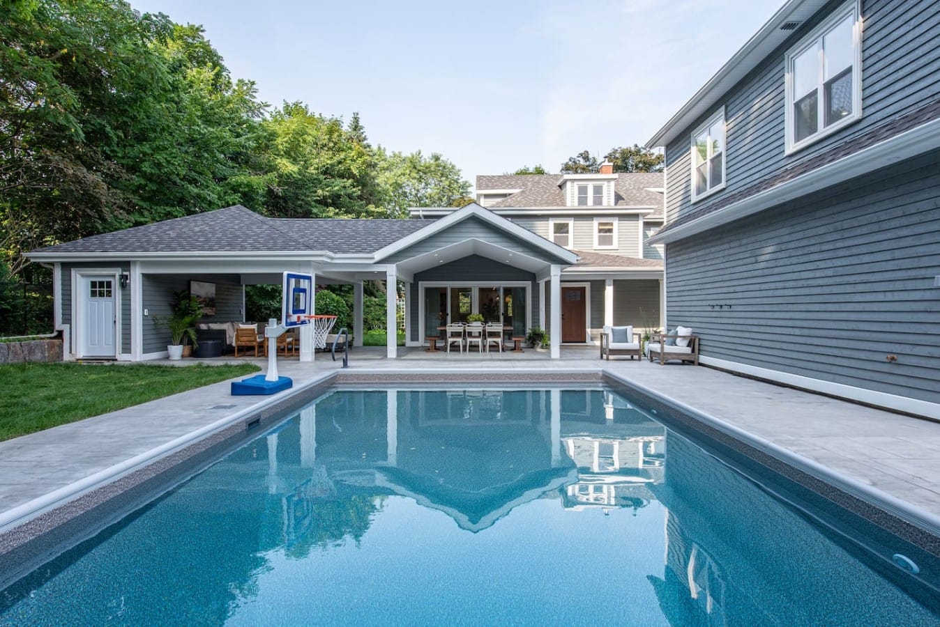 Casa Scotia – Highland Retreat, Wolfville Mansion for Large Group Stays